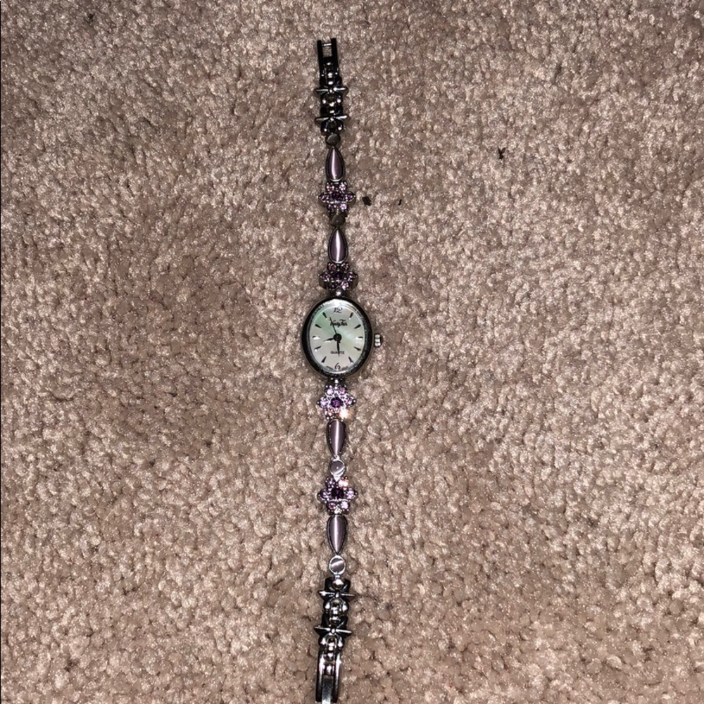 Small watch - Picture 3 of 5